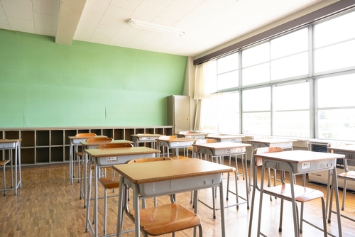 学校